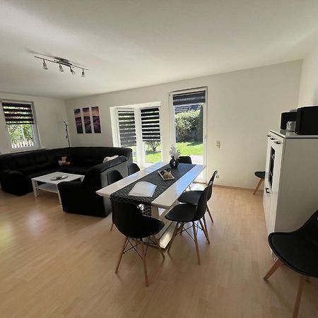 Ferienwohnung Sonnenschein Garten ユルツェン エクステリア 写真