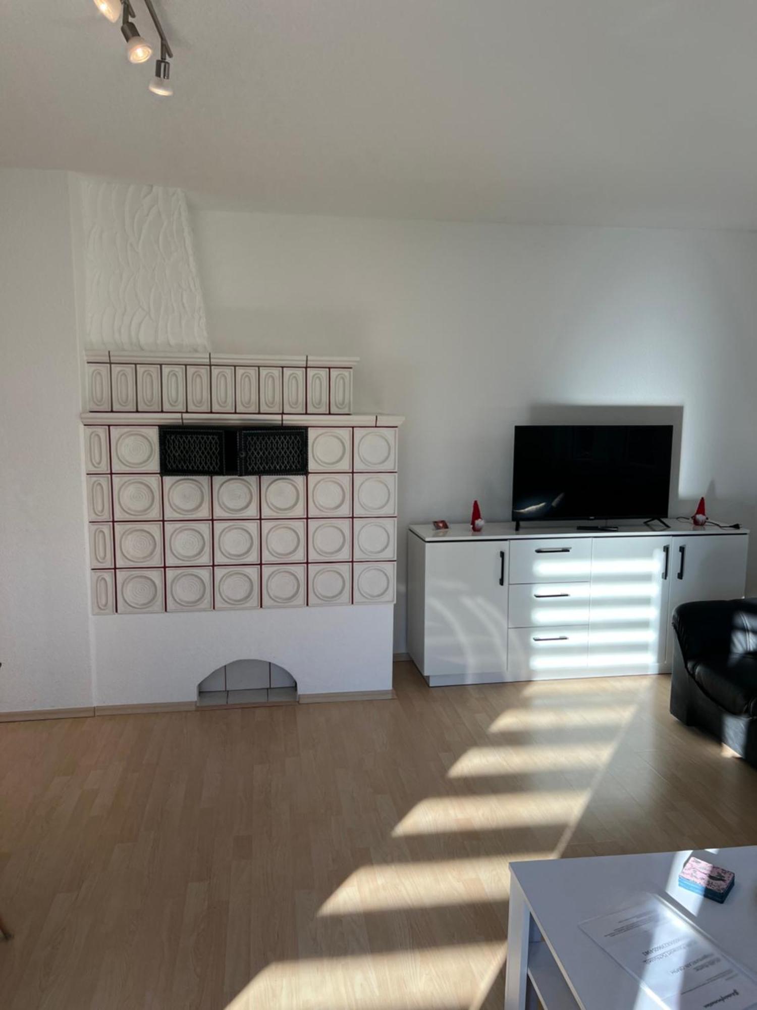 Ferienwohnung Sonnenschein Garten ユルツェン エクステリア 写真
