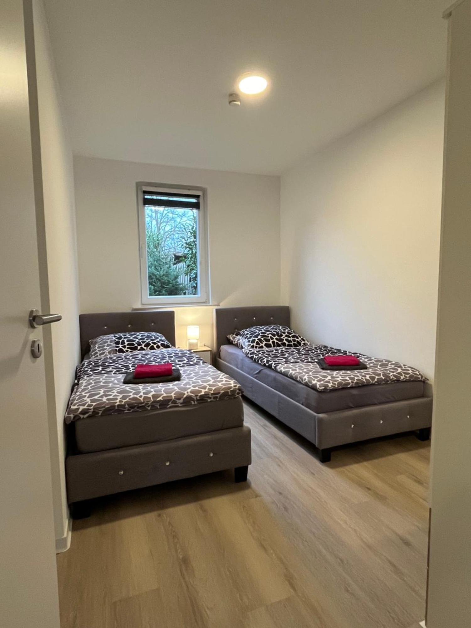 Ferienwohnung Sonnenschein Garten ユルツェン エクステリア 写真